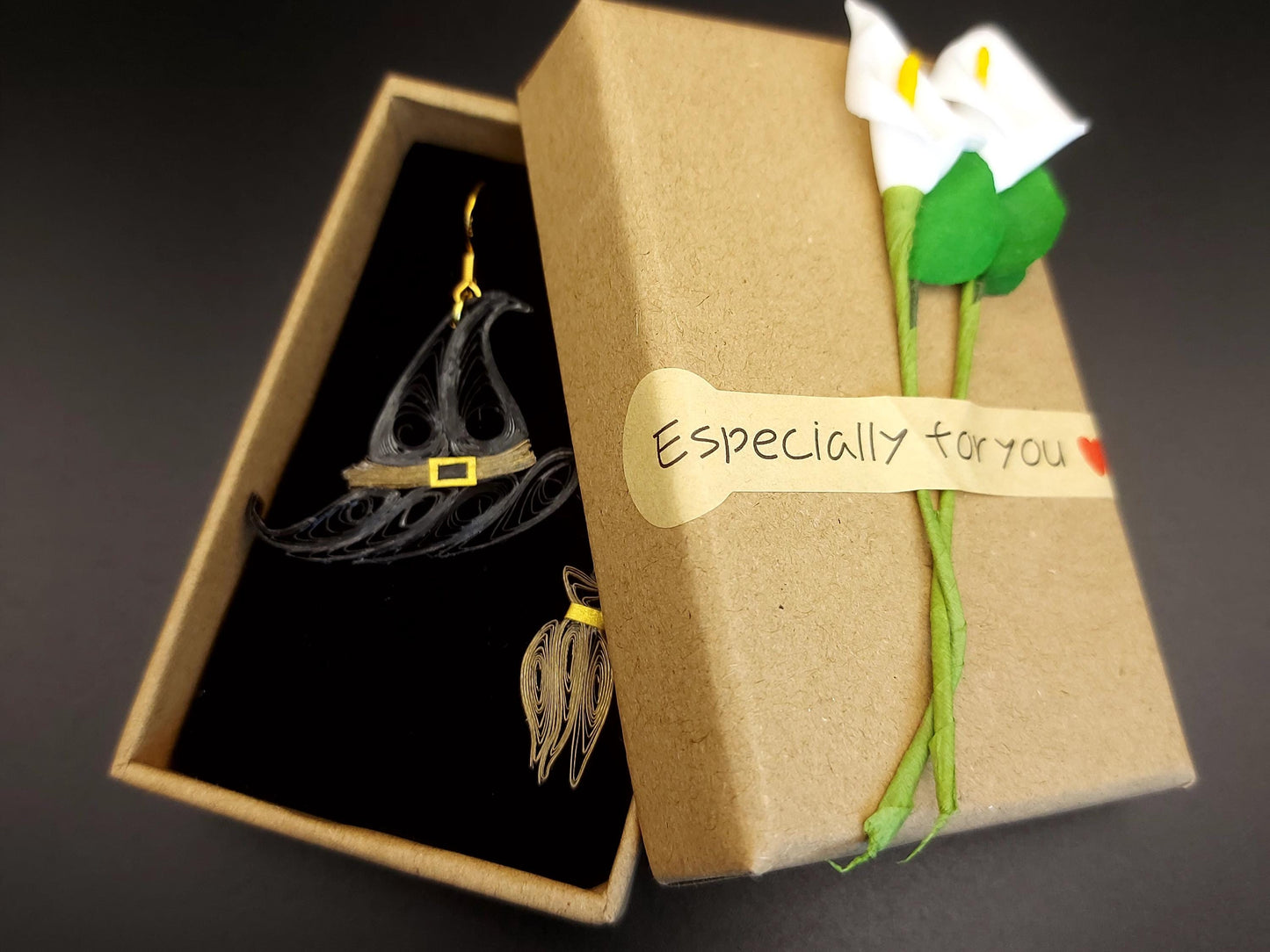 Lost and Found :) - Witch Hat & Broom - Brown